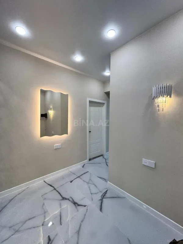 Satılır 3 otaqlı mənzil 95 m²