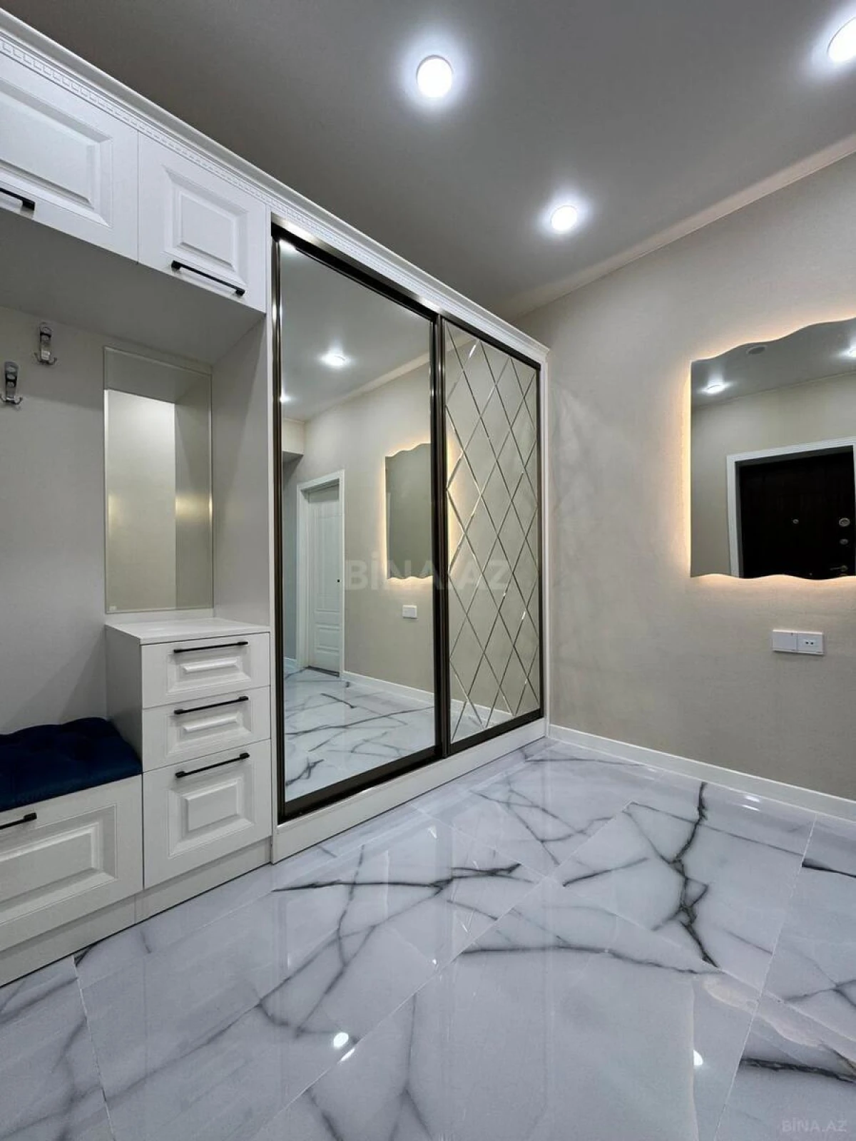 Satılır 3 otaqlı mənzil 95 m²