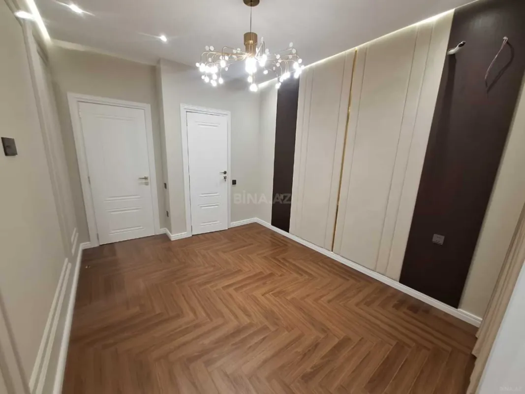 Satılır 3 otaqlı mənzil 96 m²