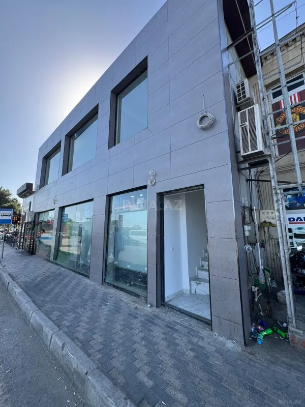 Satılır obyekt 180 m²