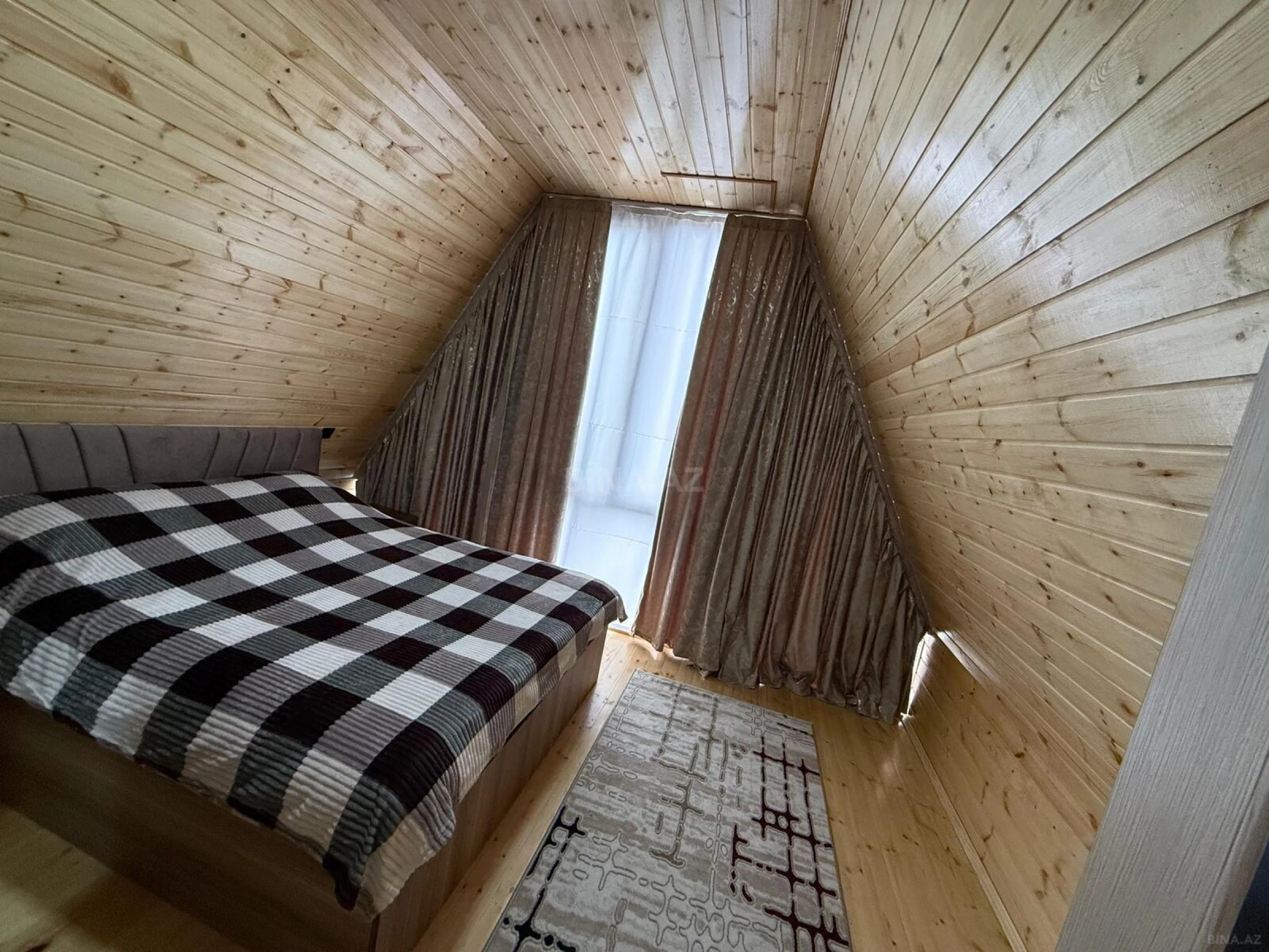 Kirayə verilir 4 otaqlı həyət evi 100 m²