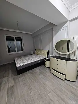 Satılır 3 otaqlı mənzil 115 m²