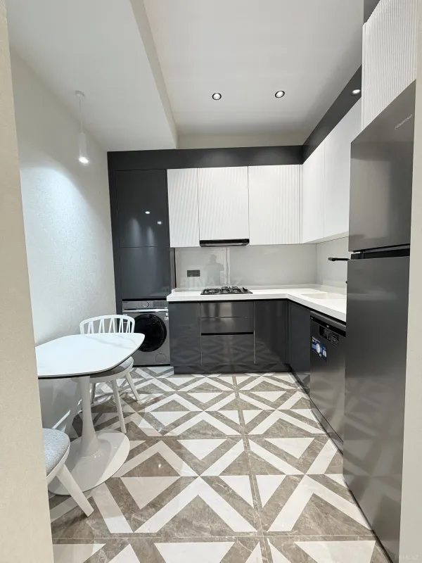 Satılır 3 otaqlı mənzil 80 m²