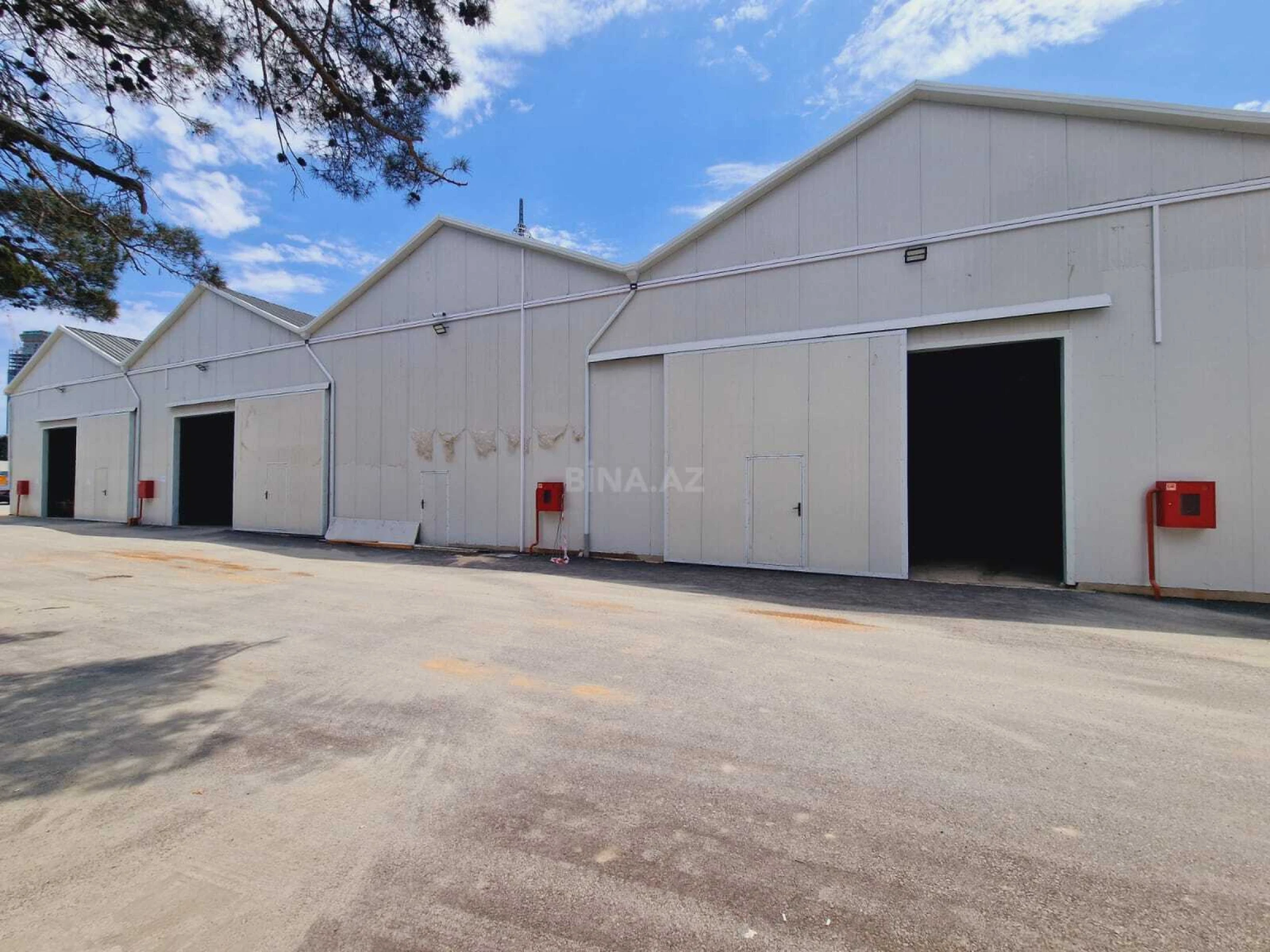 Kirayə verilir obyekt 170 m²