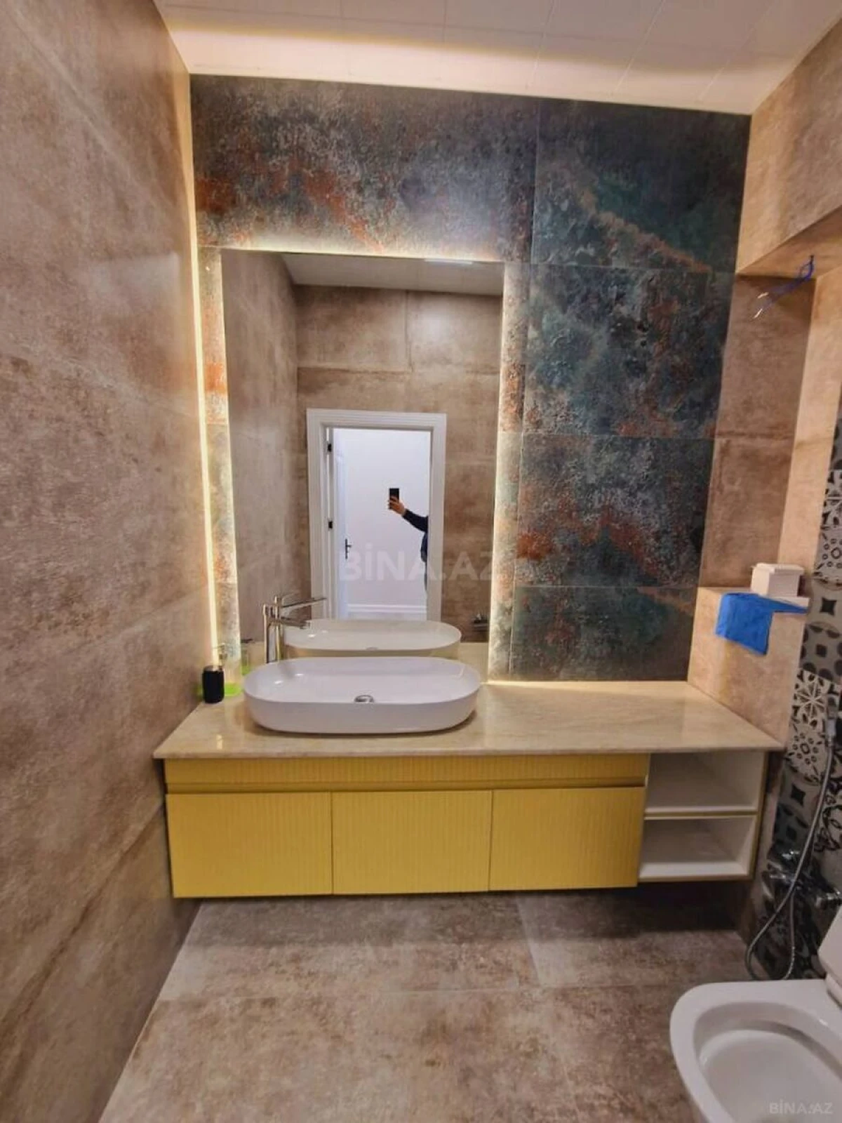 Kirayə verilir obyekt 170 m²