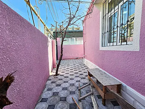 Satılır 2 otaqlı həyət evi 65 m²