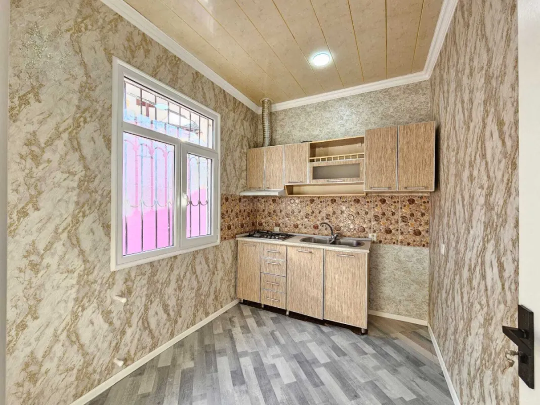 Satılır 2 otaqlı həyət evi 65 m²