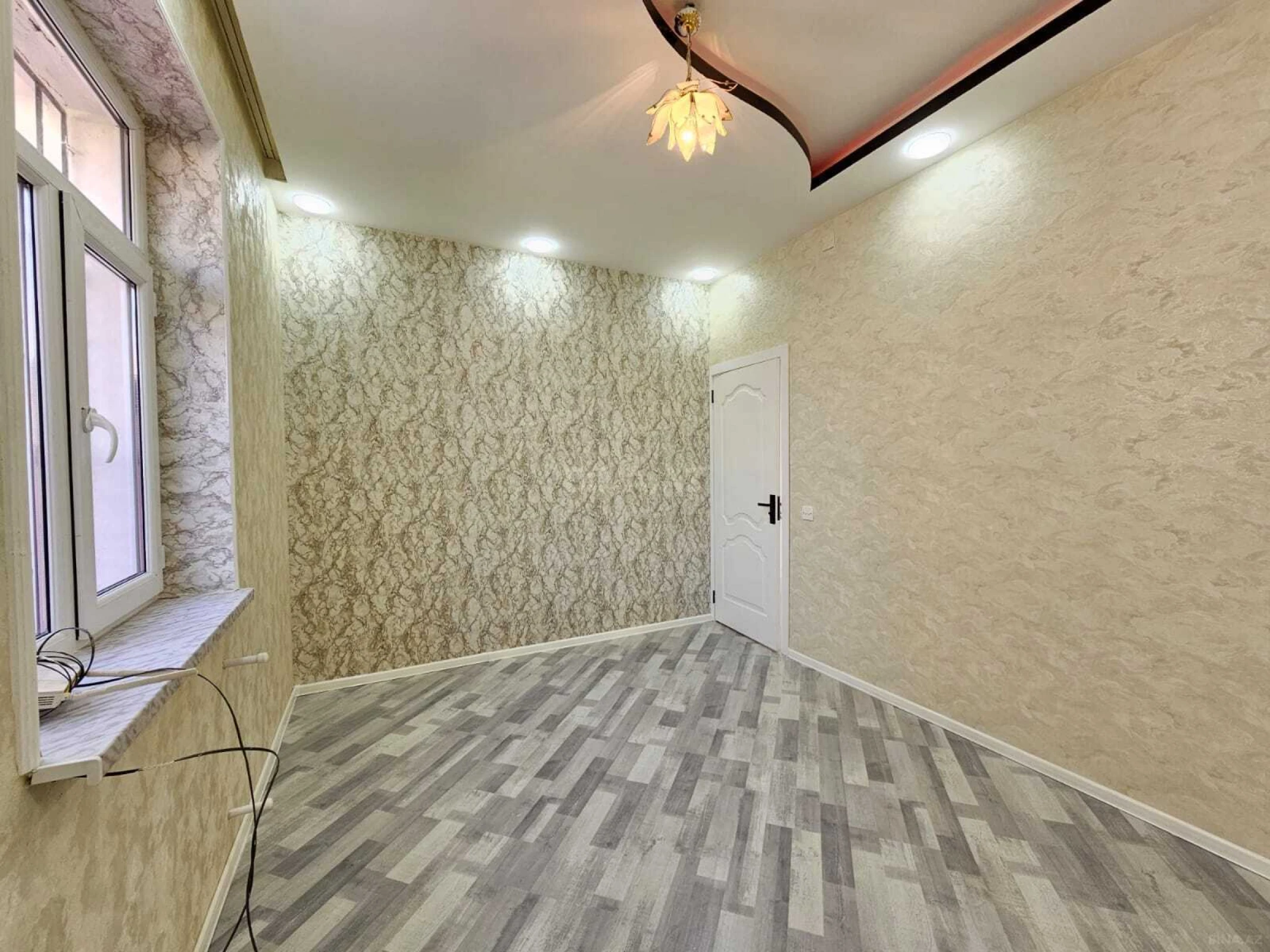 Satılır 2 otaqlı həyət evi 65 m²
