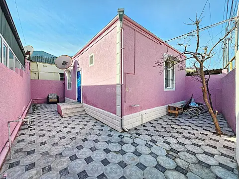 Satılır 2 otaqlı həyət evi 65 m²