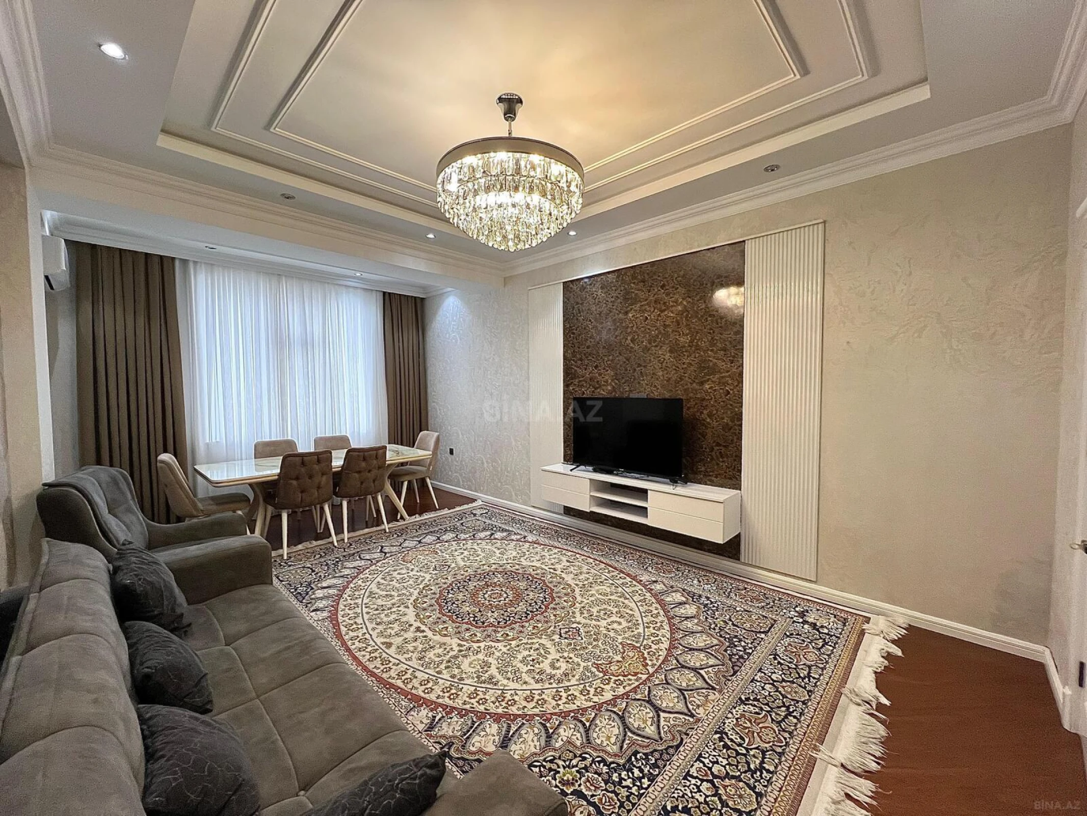 Satılır 3 otaqlı mənzil 120 m²