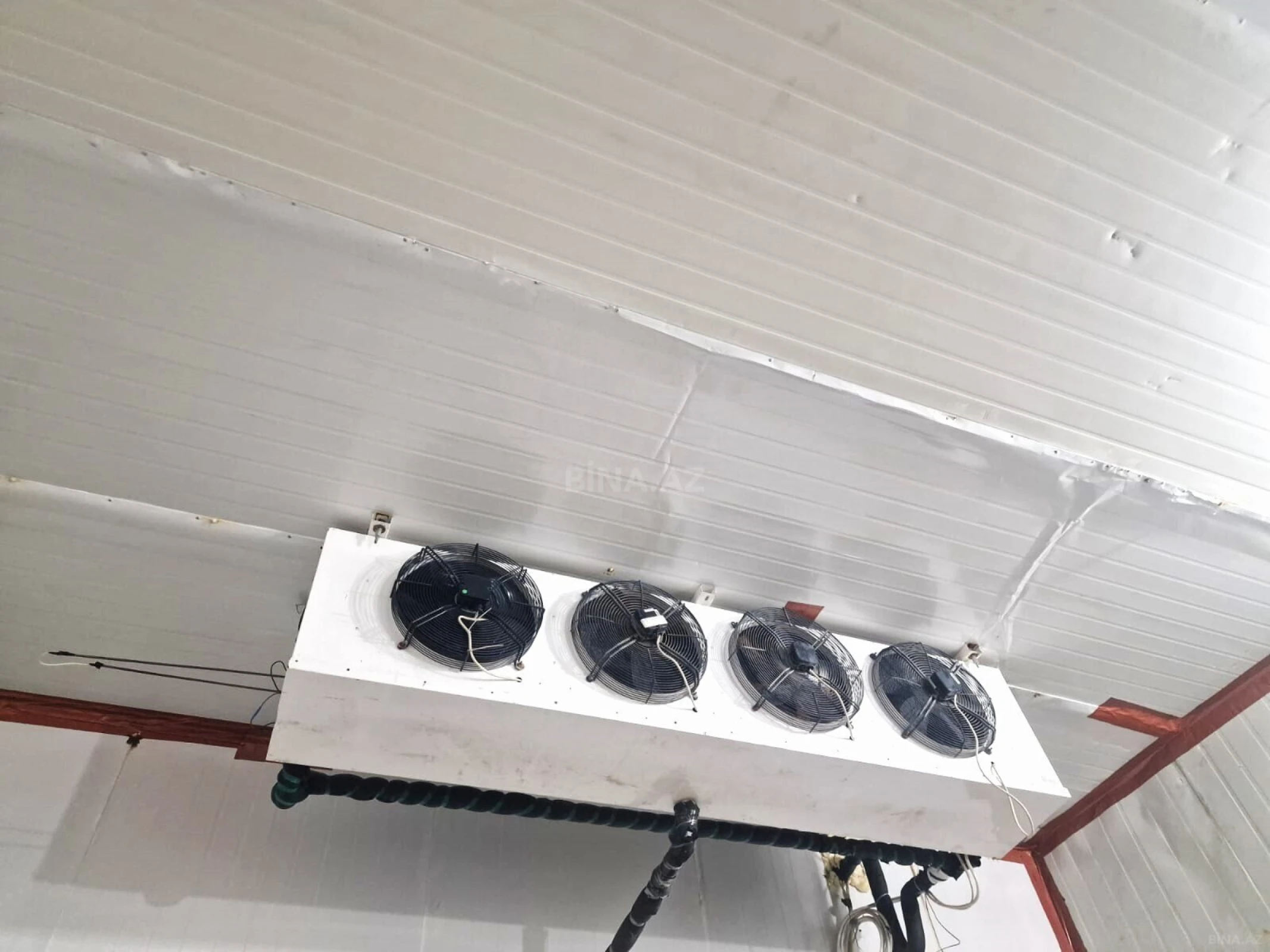 Kirayə verilir obyekt 150 m²