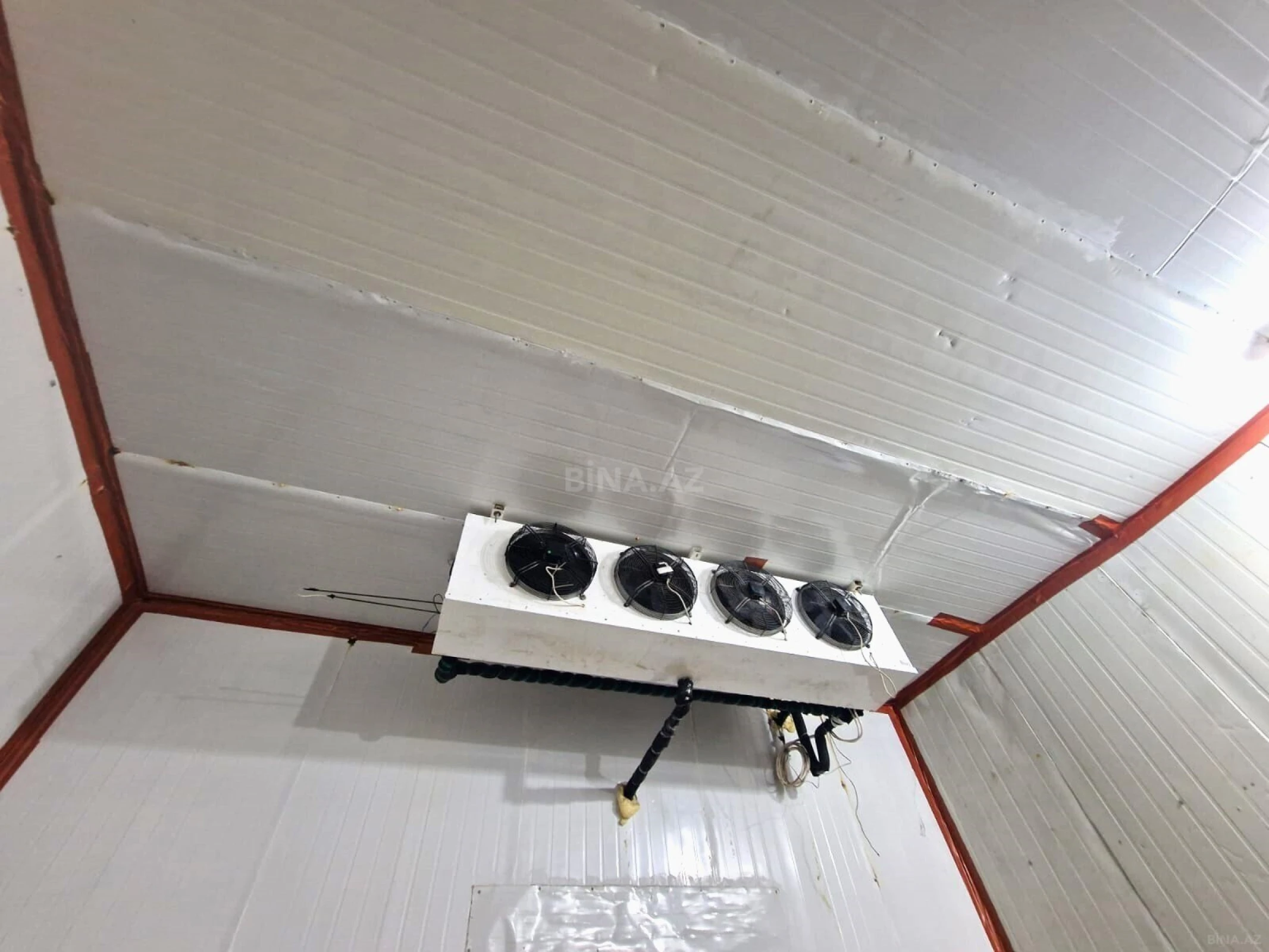 Kirayə verilir obyekt 150 m²