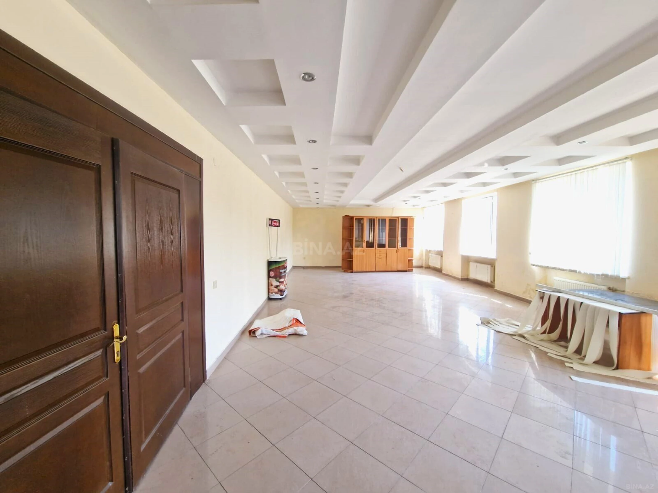 Kirayə verilir obyekt 150 m²