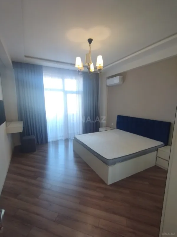 Satılır 3 otaqlı mənzil 100 m²