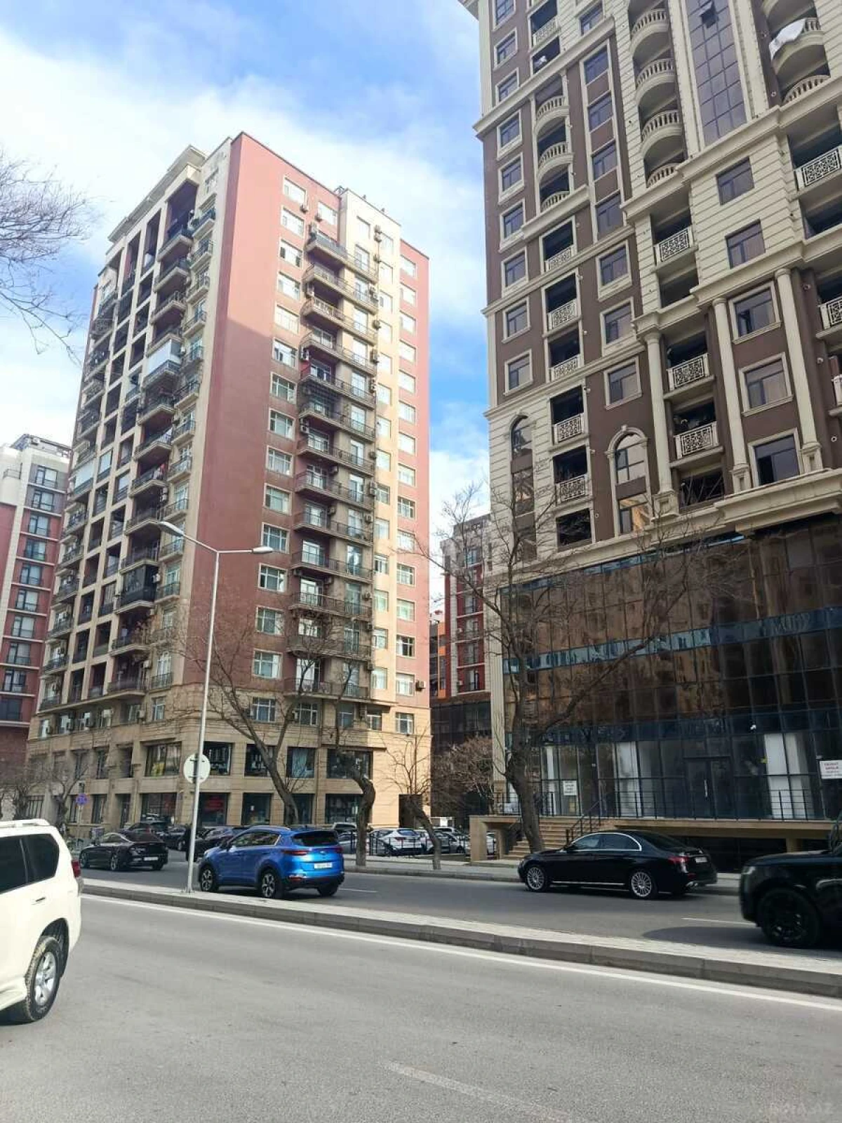 Kirayə verilir 3 otaqlı mənzil 85 m²