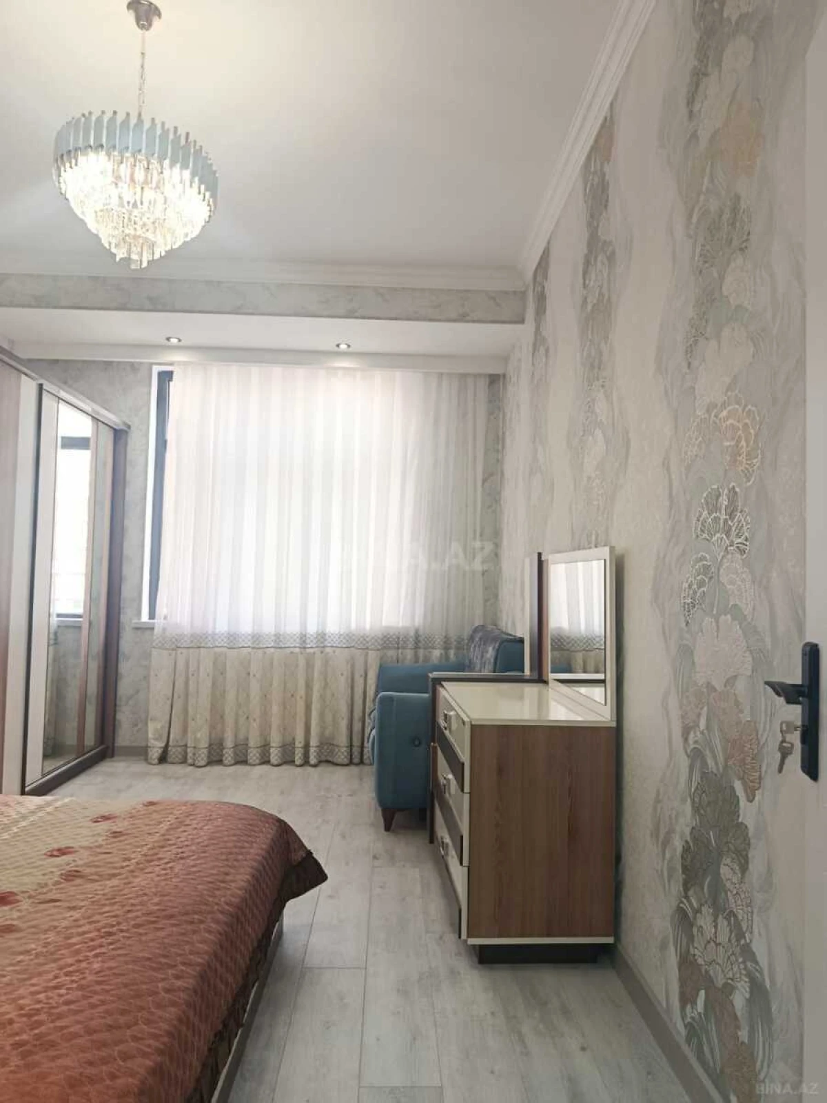 Kirayə verilir 3 otaqlı mənzil 85 m²
