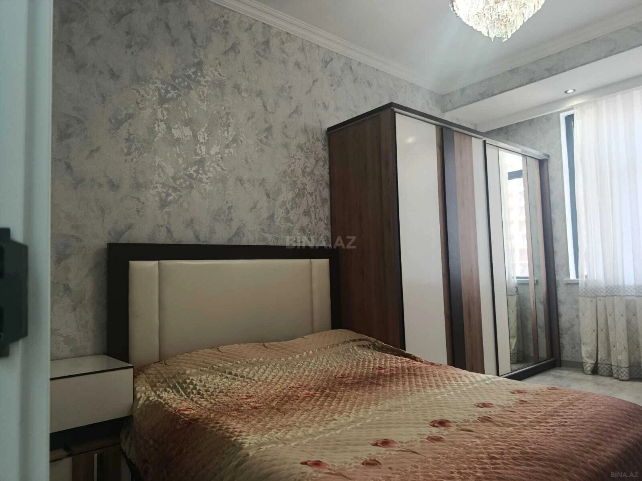 Kirayə verilir 3 otaqlı mənzil 85 m²