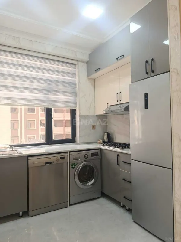 Kirayə verilir 3 otaqlı mənzil 85 m²