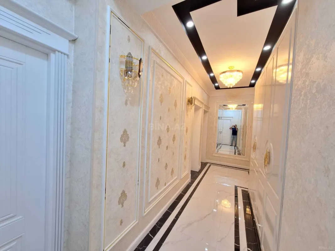 Satılır 2 otaqlı mənzil 96 m²