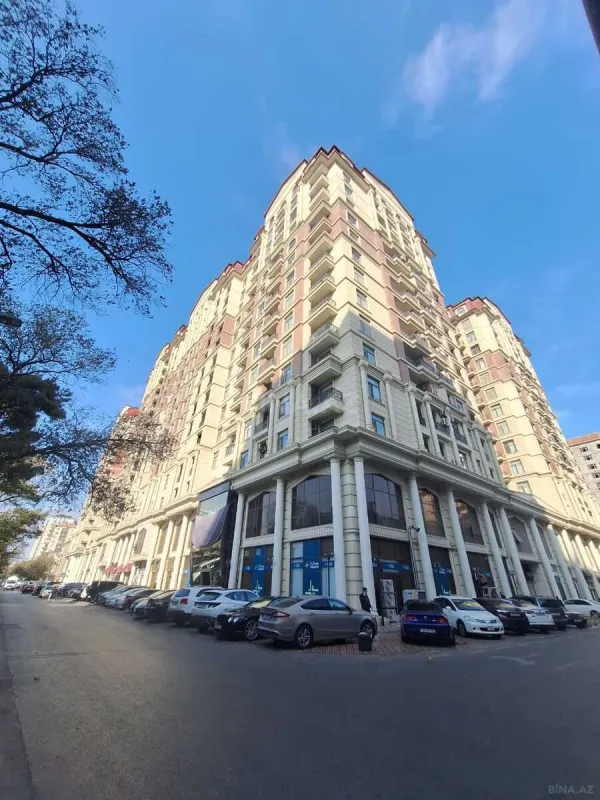 Satılır 2 otaqlı mənzil 96 m²