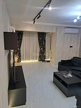 Satılır 3 otaqlı mənzil 115 m²