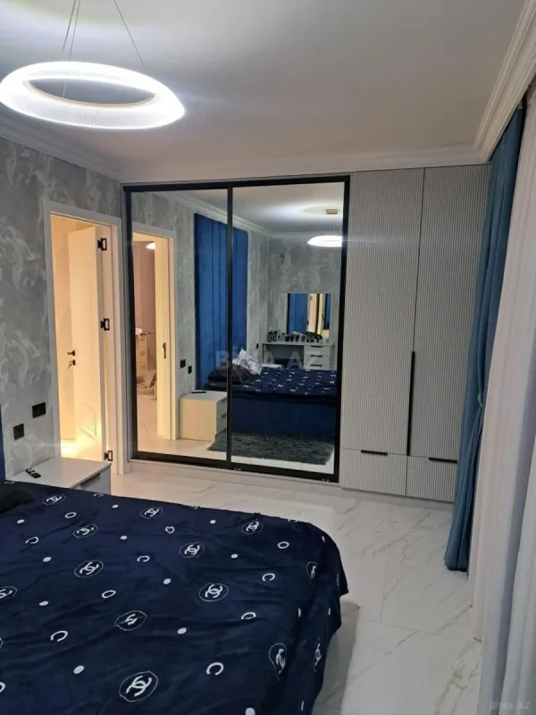 Satılır 3 otaqlı mənzil 115 m²