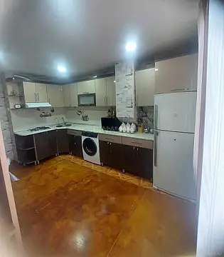 Satılır 4 otaqlı mənzil 100 m²
