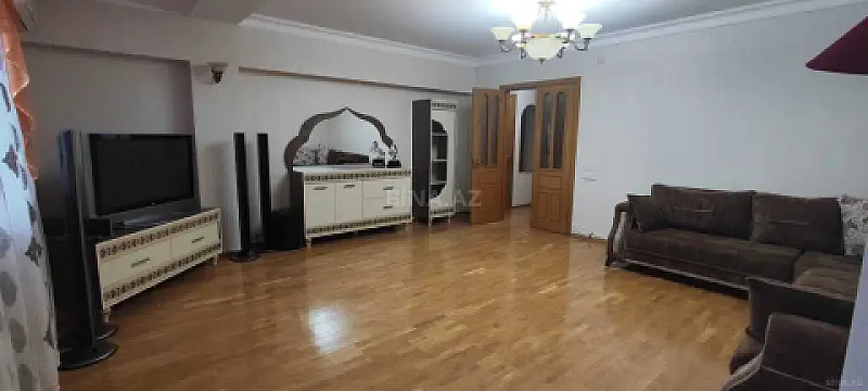 Kirayə verilir 3 otaqlı mənzil 90 m² — Bakı 3 otaq 90.00 m²