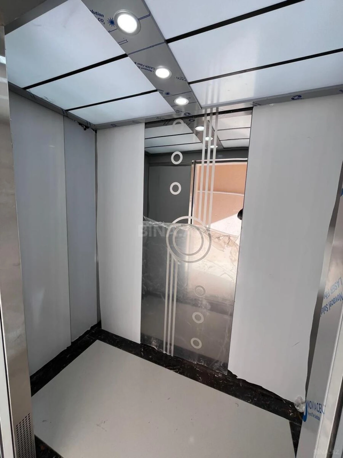 Satılır 1 otaqlı mənzil 28.7 m²