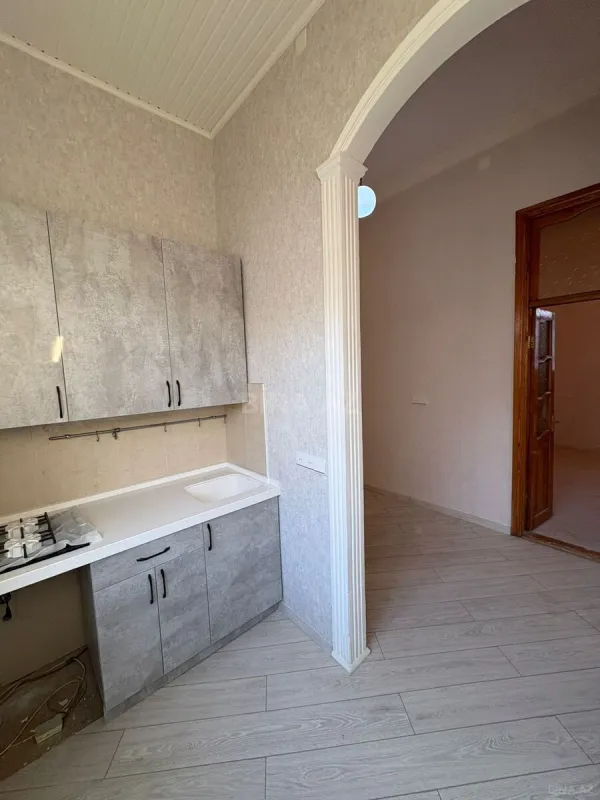 Satılır 3 otaqlı mənzil 89.9 m²