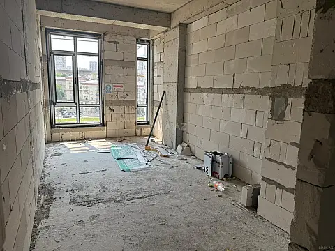 Satılır 3 otaqlı mənzil 154 m²