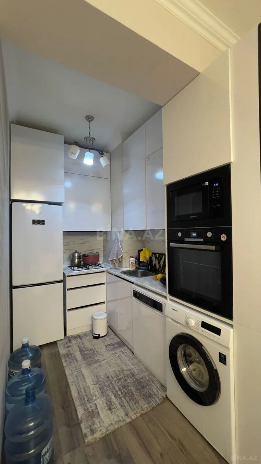 Satılır 2 otaqlı mənzil 48 m²