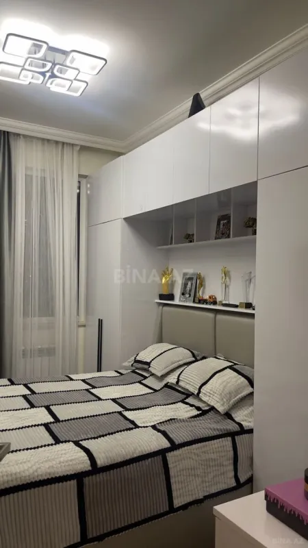 Satılır 2 otaqlı mənzil 48 m²