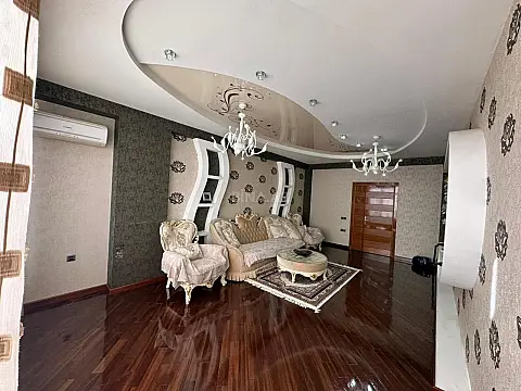 Kirayə verilir 3 otaqlı mənzil 140 m² — Bakı 3 otaq 140.00 m²