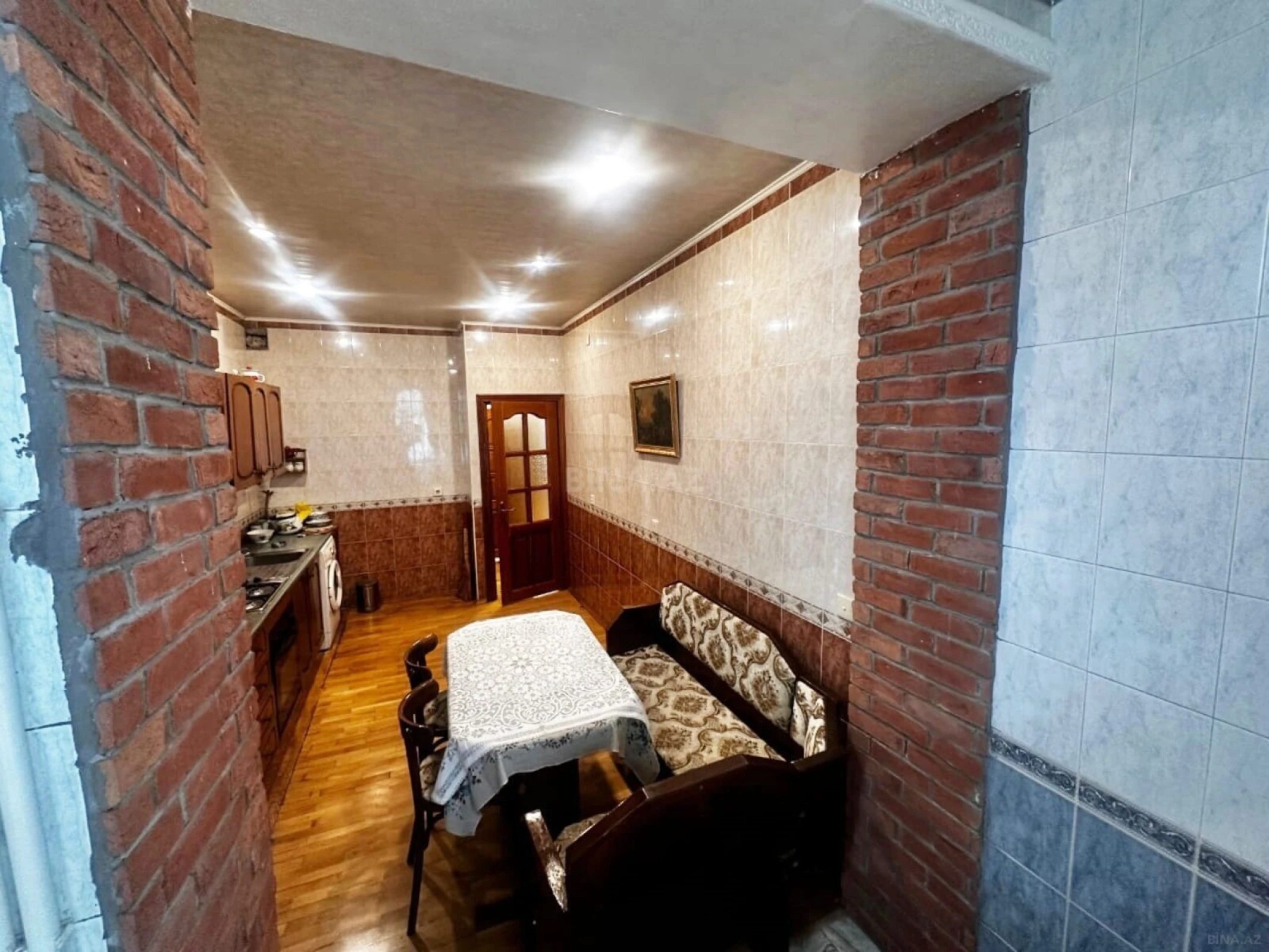 Satılır 3 otaqlı mənzil 112 m²