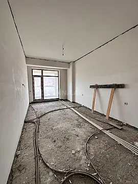 Satılır 3 otaqlı mənzil 118 m²
