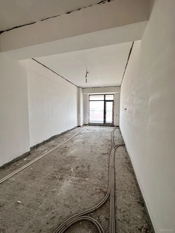 Satılır 3 otaqlı mənzil 118 m²