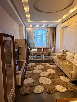 Kirayə verilir 2 otaqlı mənzil 91 m²