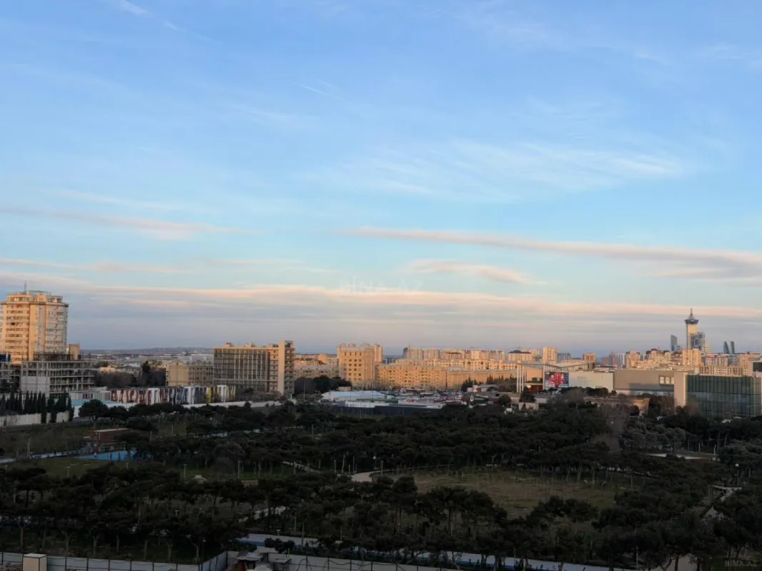 Kirayə verilir 2 otaqlı mənzil 91 m²