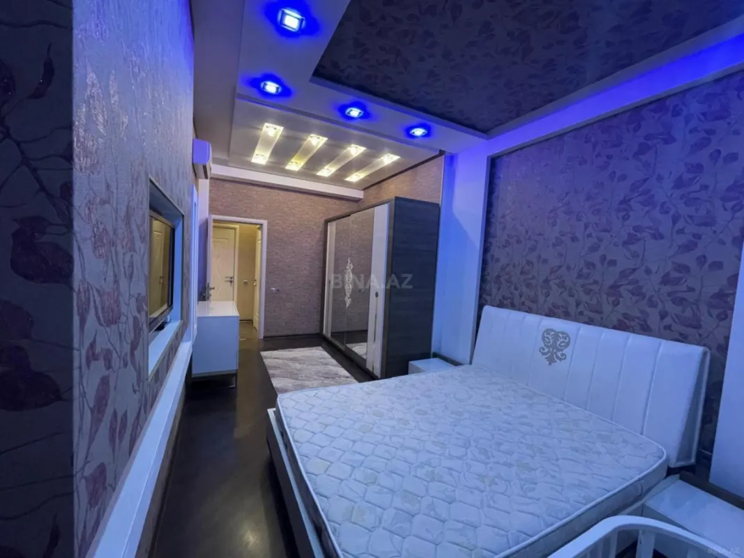 Kirayə verilir 2 otaqlı mənzil 91 m²