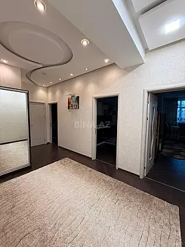 Kirayə verilir 2 otaqlı mənzil 91 m²