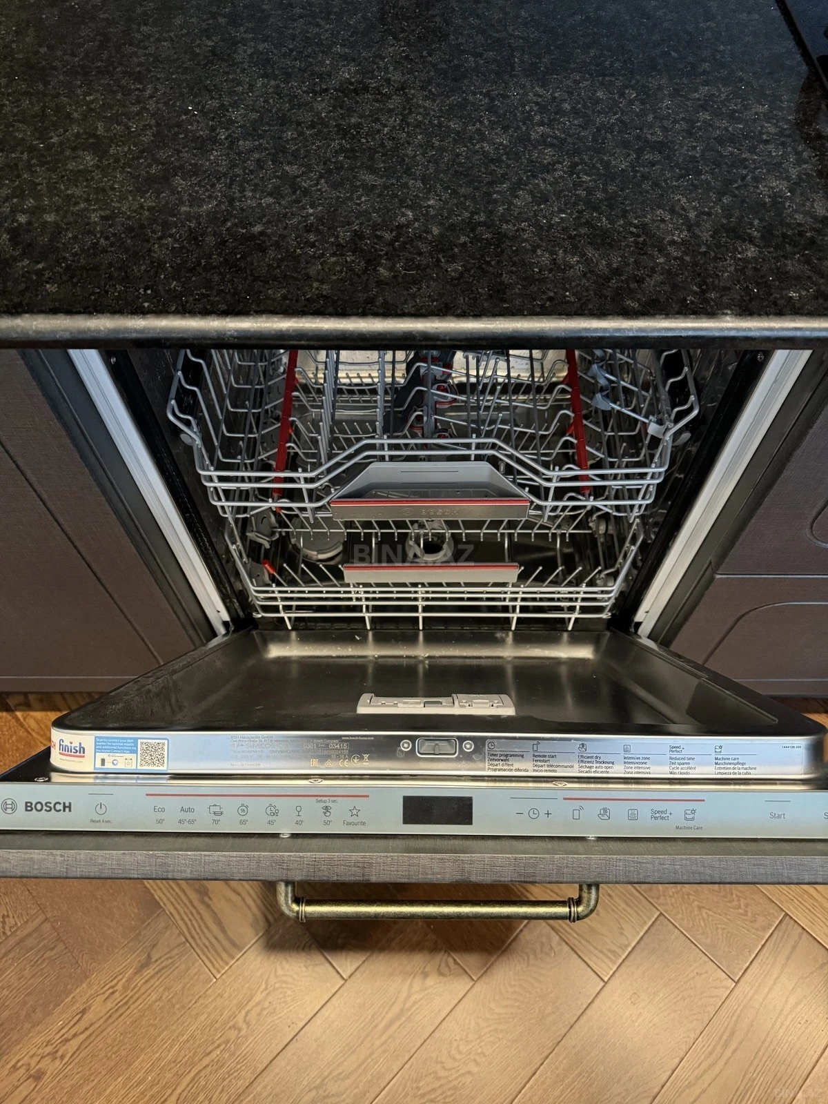 Kirayə verilir 3 otaqlı mənzil 130 m²