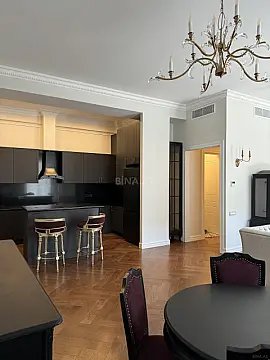 Kirayə verilir 3 otaqlı mənzil 130 m²