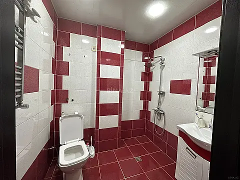 Kirayə verilir 2 otaqlı mənzil 70 m²