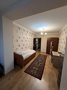 Satılır 4 otaqlı mənzil 115 m²