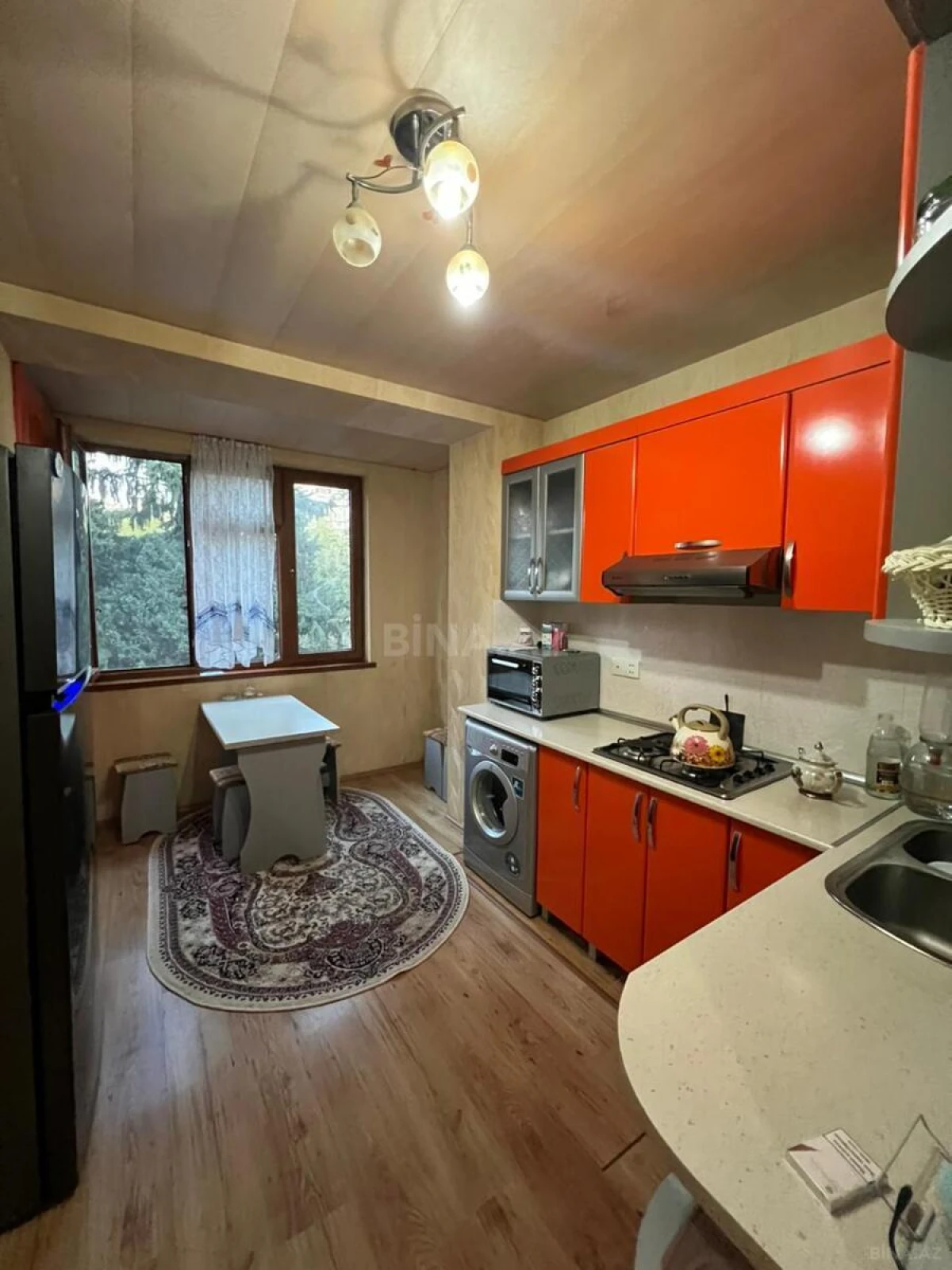 Satılır 4 otaqlı mənzil 115 m²