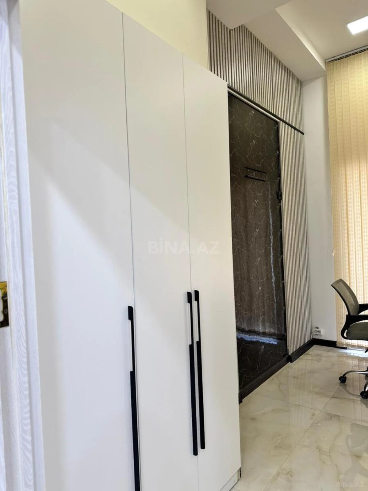 Kirayə verilir obyekt 160 m²