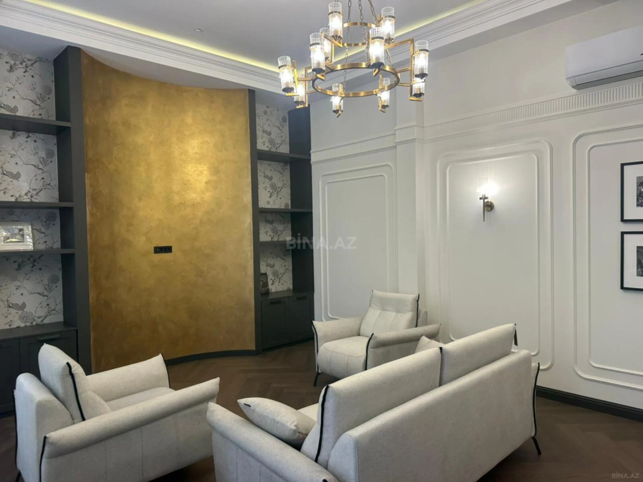 Kirayə verilir 4 otaqlı mənzil 120 m²