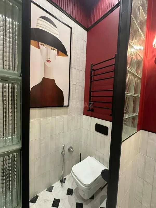 Kirayə verilir 4 otaqlı mənzil 120 m²