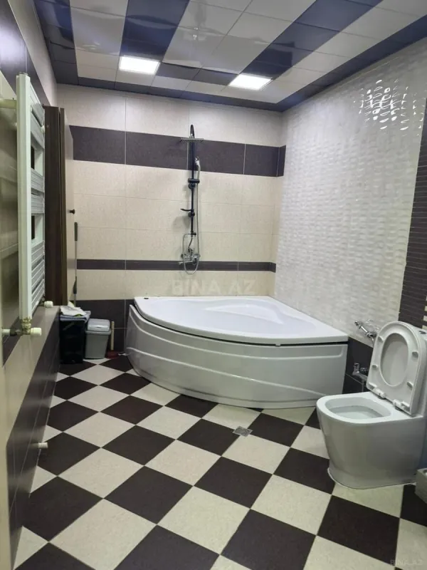 Kirayə verilir 3 otaqlı mənzil 158 m²